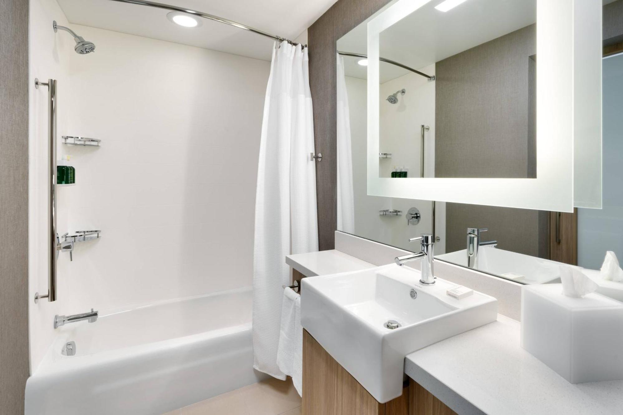 Springhill Suites By Marriott Salt Lake City Sugar House Dış mekan fotoğraf