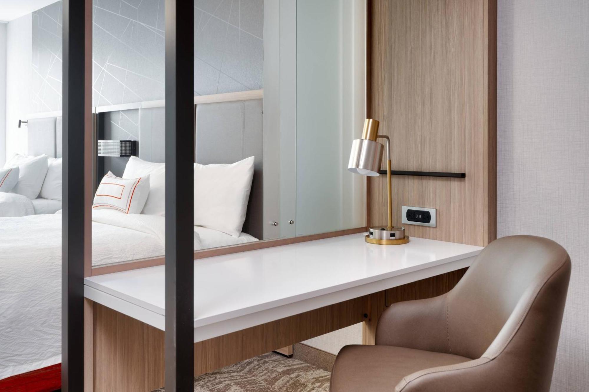 Springhill Suites By Marriott Salt Lake City Sugar House Dış mekan fotoğraf